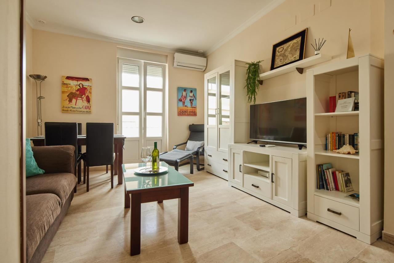 Apartamento Tavira Little Apartments Кадис Екстериор снимка