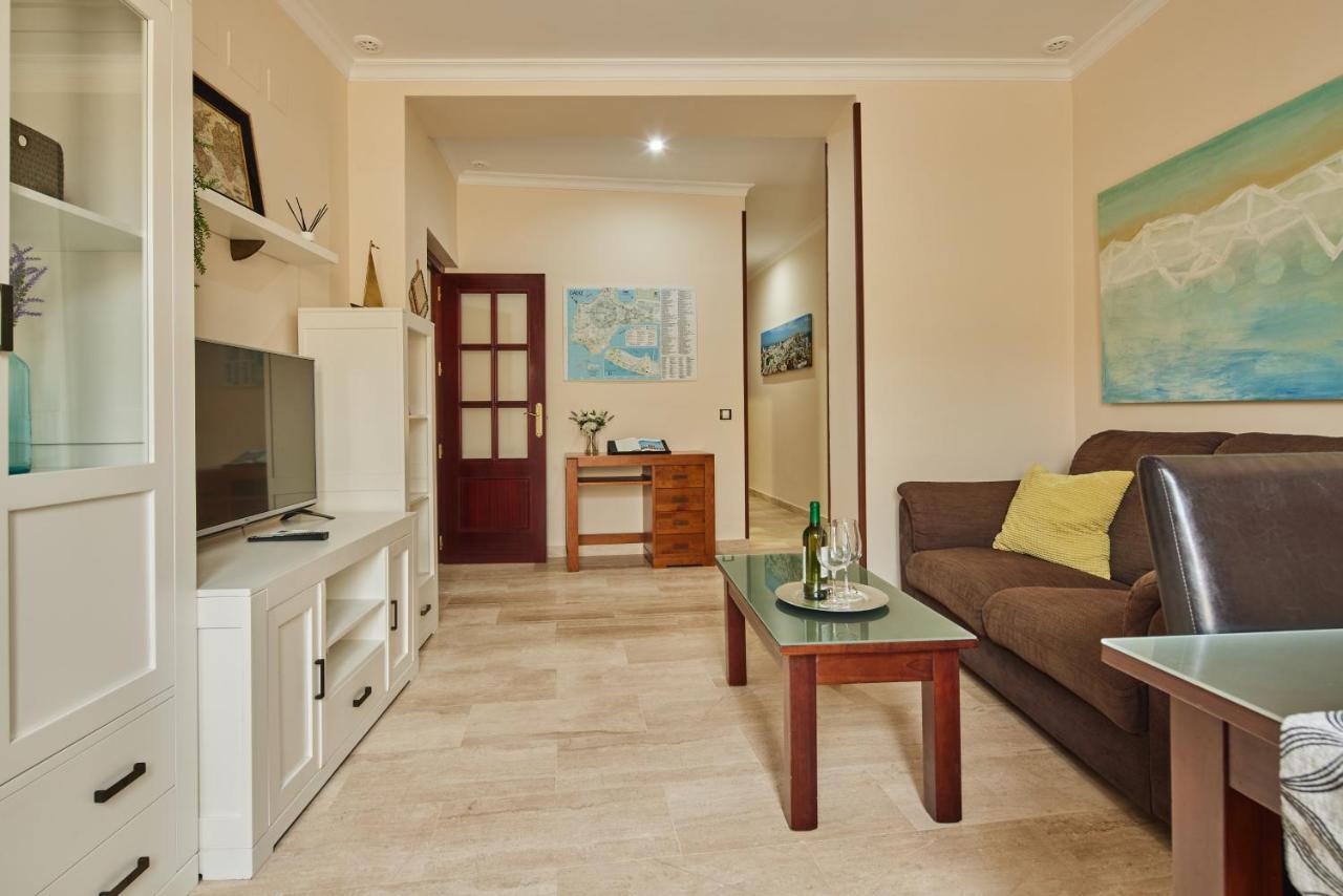 Apartamento Tavira Little Apartments Кадис Екстериор снимка