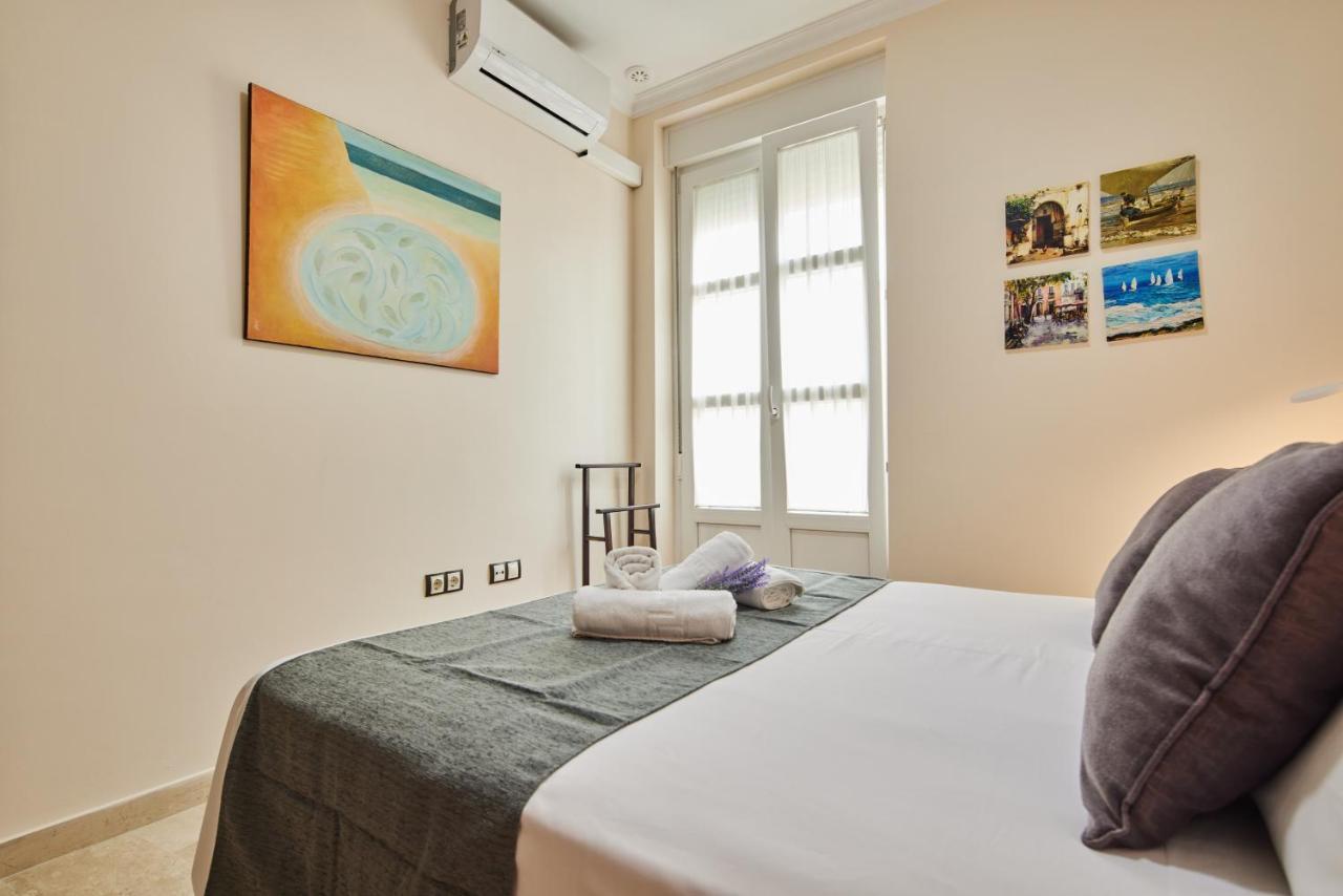 Apartamento Tavira Little Apartments Кадис Екстериор снимка